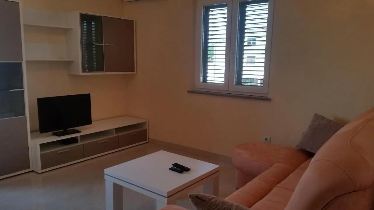 Apartment Siesta Porec 0*,