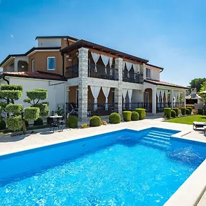Cancar-1 By Interhome Poreč